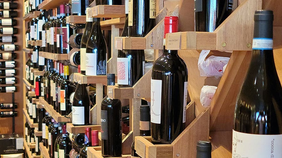 winnespectoraward2021 Wine Spector 2021 award